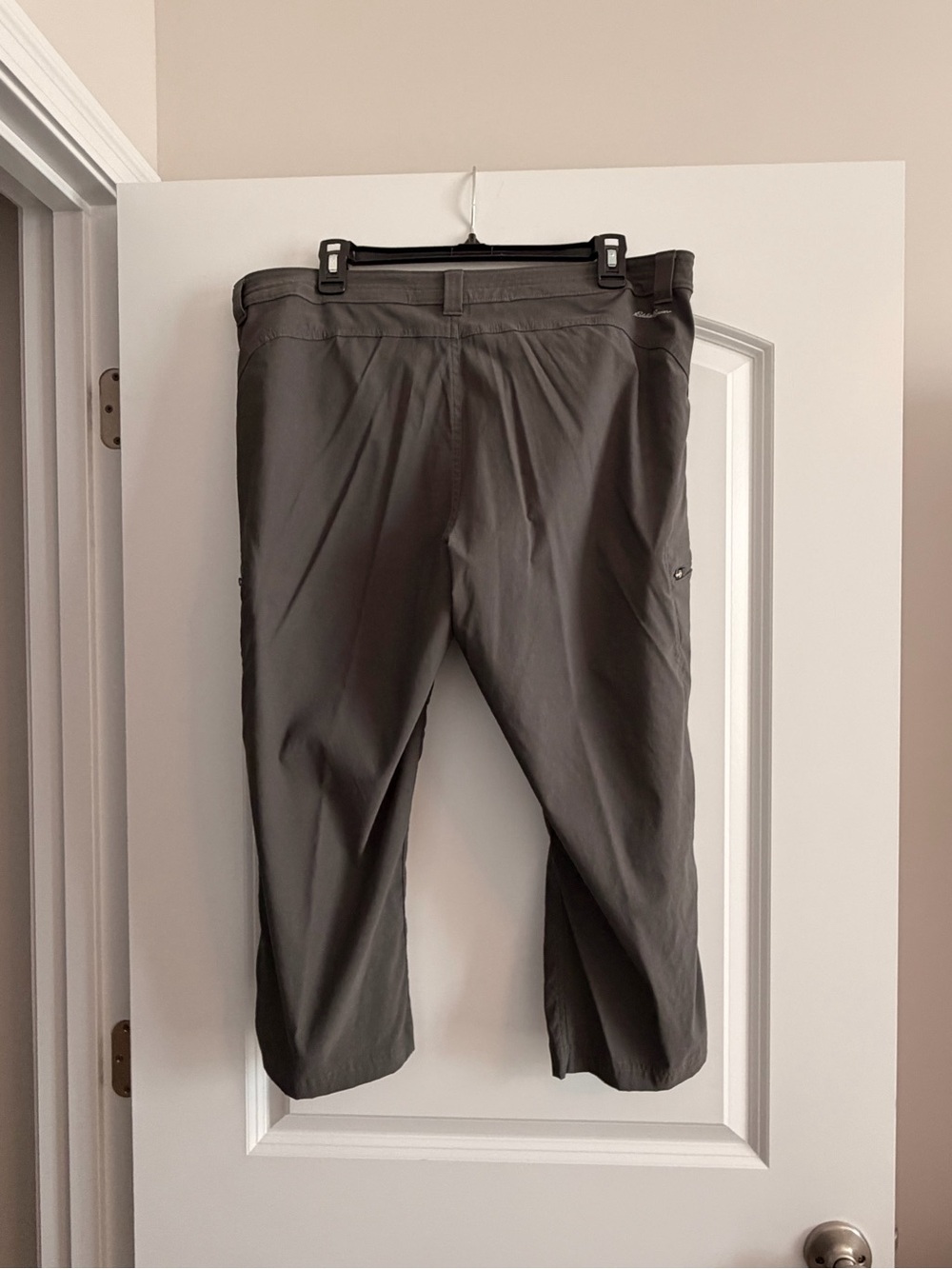 Women’s Performance Capri - Many Colors - Picture 5 of 6